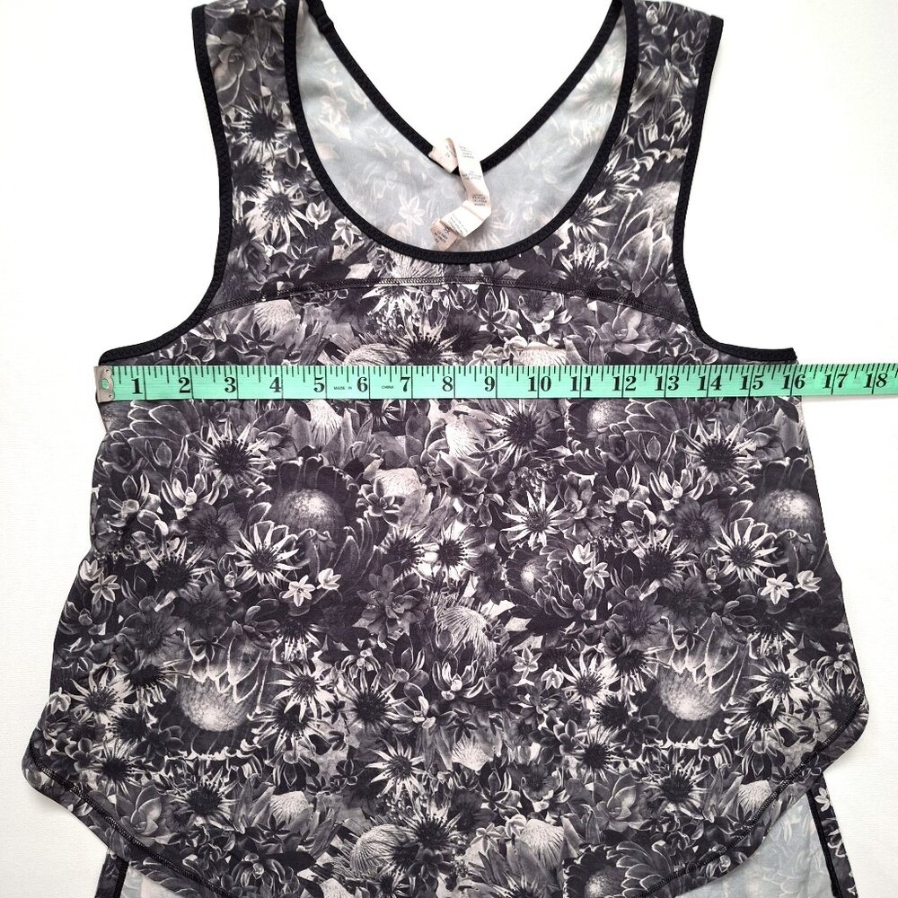 Lululemon Run Split Singlet - Picture 4 of 7